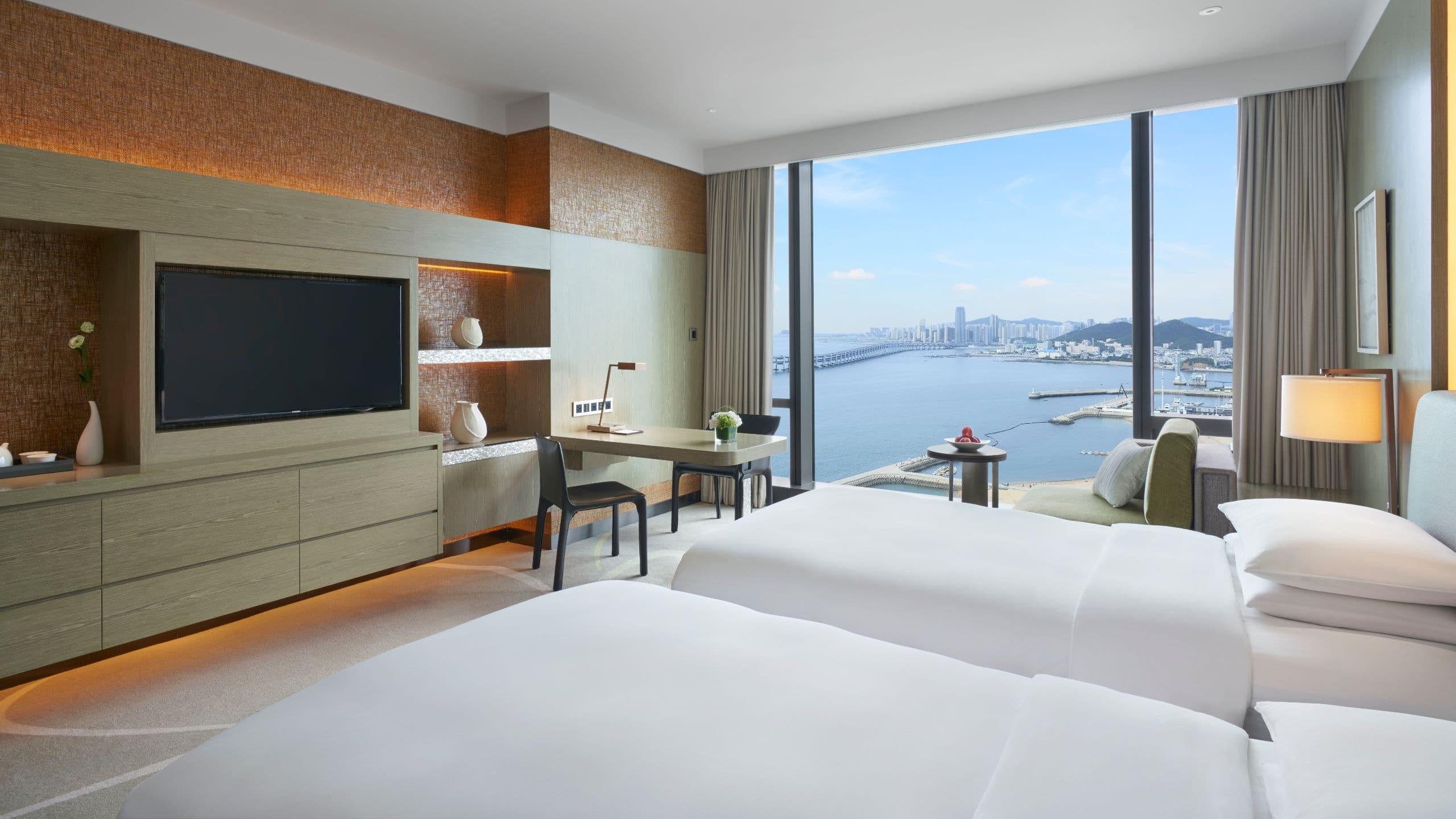 Grand Hyatt Dalian Hotel Exterior photo